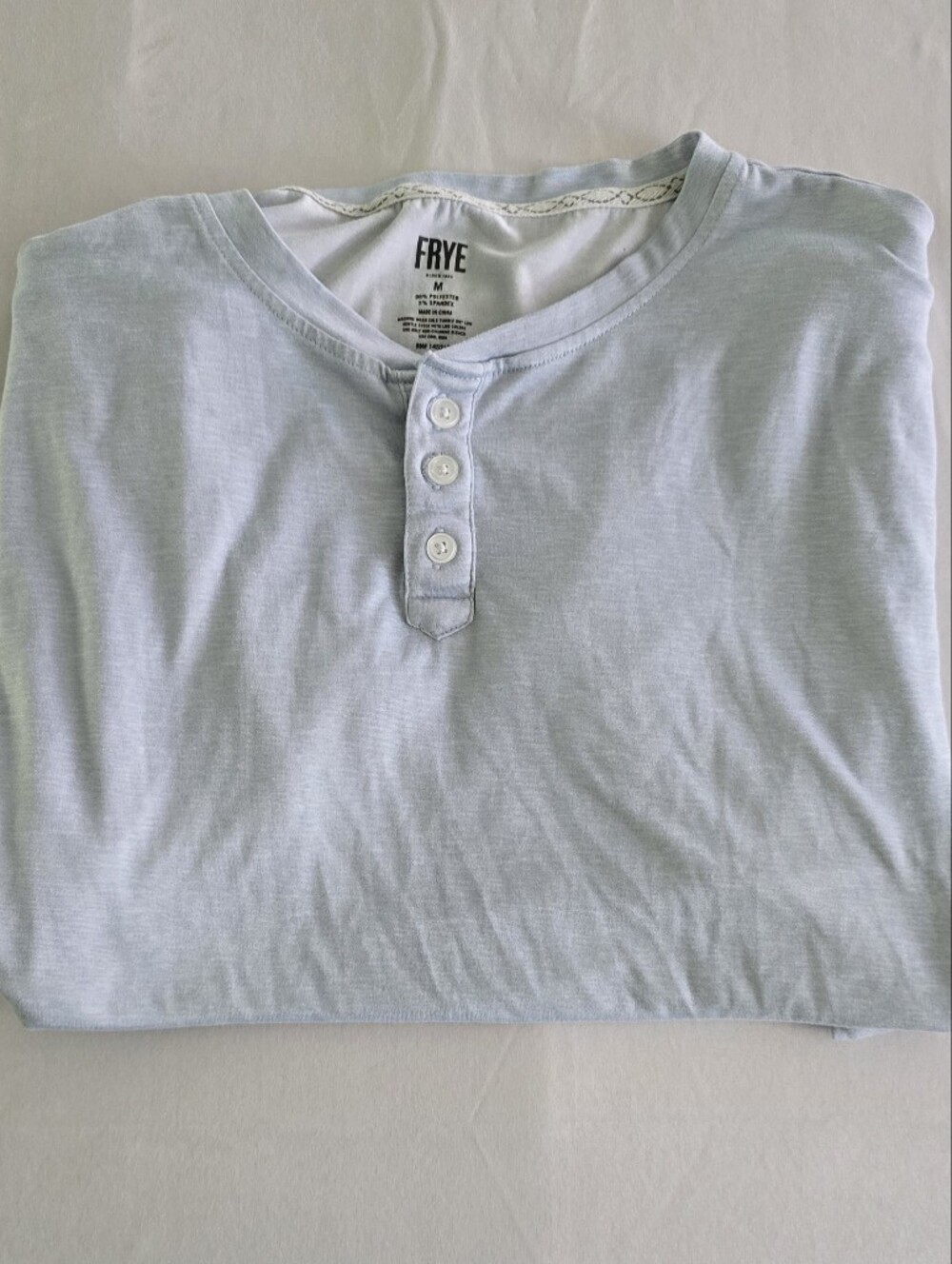Frye Soft Henley Size Medium
